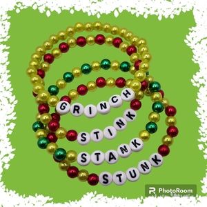 🆕️🎁 4pc Grinch Bracelets